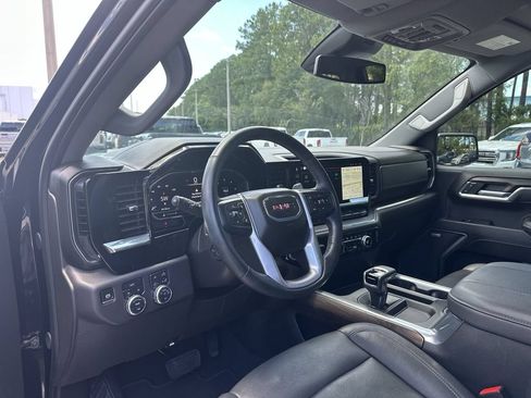 Certified 2025 GMC Sierra 1500 SLT w/ SLT Premium Plus Package AWD/4WD image 10