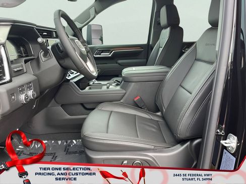 New 2025 GMC Sierra 2500 Denali w/ Denali Reserve Package image 19