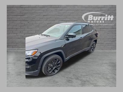Used 2023 Jeep Compass Latitude w/ Convenience Group