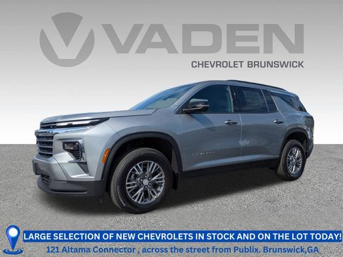 New 2026 Chevrolet Traverse LT FWD image 1