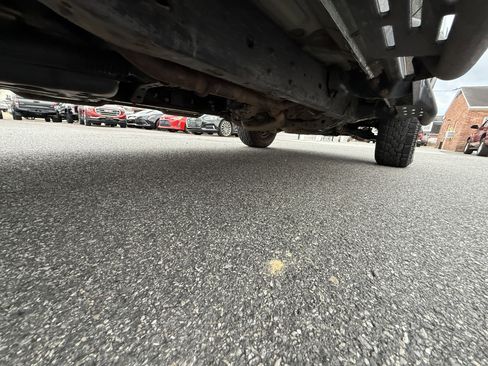 Used 2021 Toyota Tacoma TRD Off-Road image 50