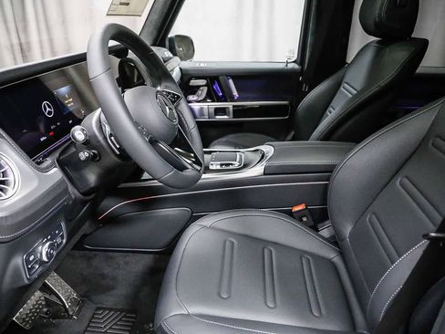 New 2026 Mercedes-Benz G 550 image 17