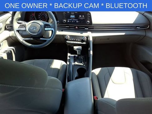 Used 2023 Hyundai Elantra SEL w/ Cargo Package FWD image 27