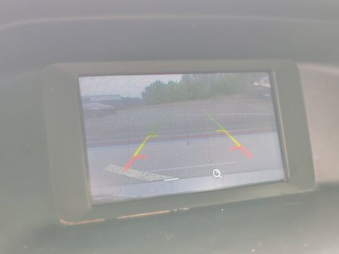 Used 2018 Ford Focus SE FWD image 29