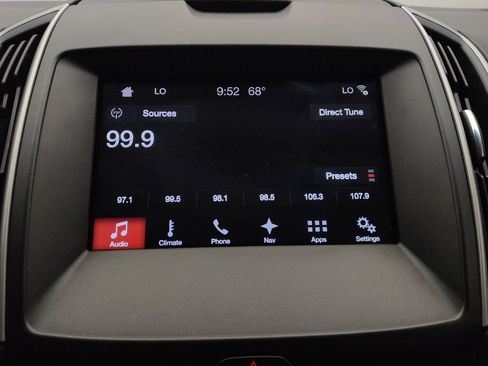 Used 2017 Ford Edge SEL w/ Equipment Group 201A AWD/4WD image 25