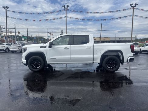 New 2026 GMC Sierra 1500 Elevation image 7