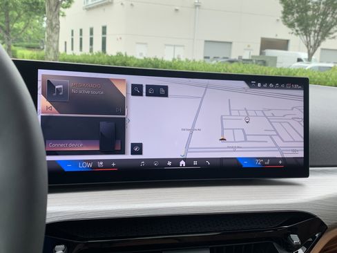 Certified 2026 BMW 430i xDrive Coupe w/ Premium Package image 27