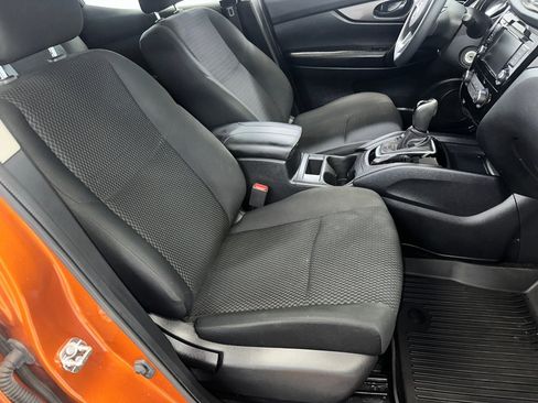 Used 2022 Nissan Rogue Sport S image 25