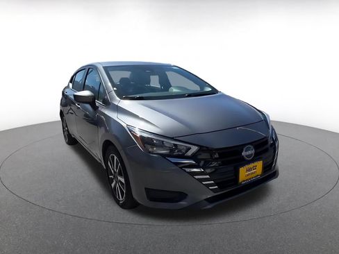 Used 2025 Nissan Versa SV FWD image 3