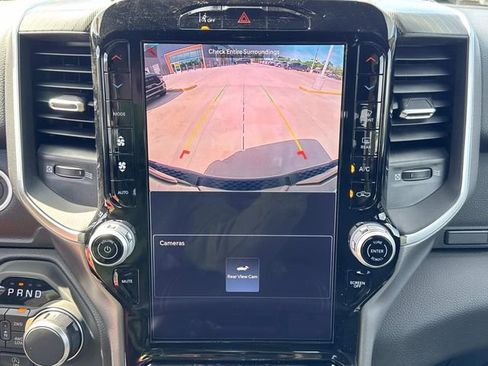 New 2026 RAM 1500 4x4 Crew Cab image 26