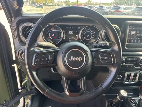 Used 2021 Jeep Wrangler Sport AWD/4WD image 21