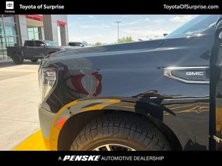 Used 2024 GMC Yukon AT4 w/ Technology Package AWD/4WD video 1
