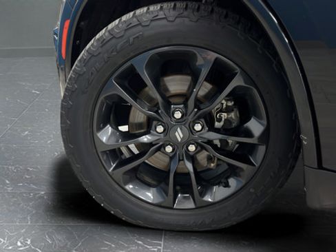 Used 2021 Dodge Durango R/T w/ Blacktop Package AWD/4WD image 36