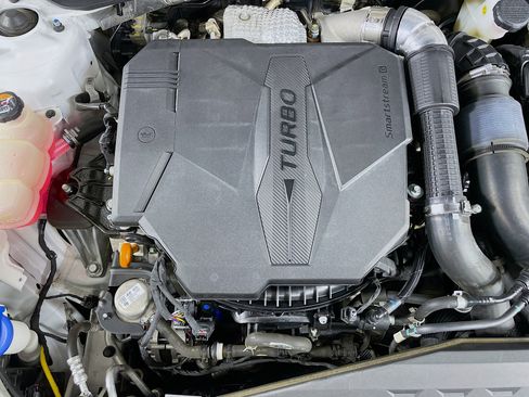 Used 2023 Kia K5 GT image 33