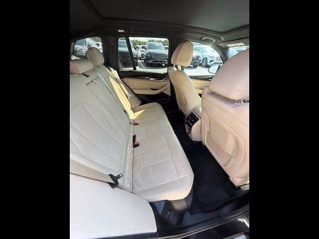 Used 2018 BMW X3 xDrive30i AWD/4WD image 17