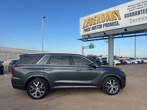 Used 2021 Hyundai Palisade Limited image 13