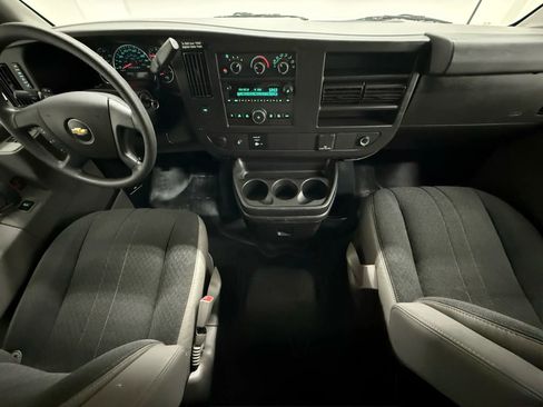 Used 2021 Chevrolet Express 2500 w/ Driver Convenience Package image 2