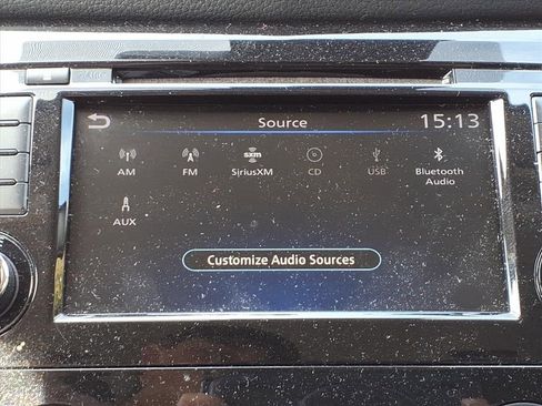 Used 2021 Nissan Rogue Sport S image 31