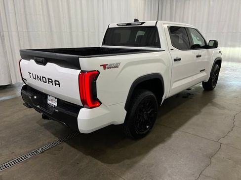 Certified 2023 Toyota Tundra SR5 AWD/4WD image 4