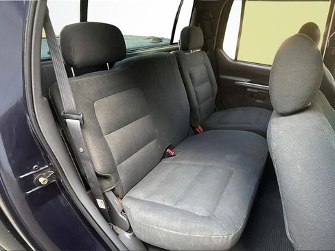 Used 2001 Ford Explorer Sport Trac 4x4 image 22