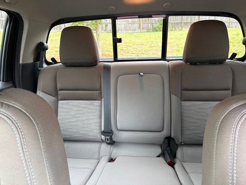 Used 2022 Nissan Frontier SV RWD image 31