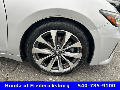 Used 2019 Nissan Maxima Platinum w/ Sport Mat Group FWD image 30
