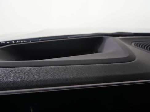 Certified 2024 BMW 330i Sedan image 23