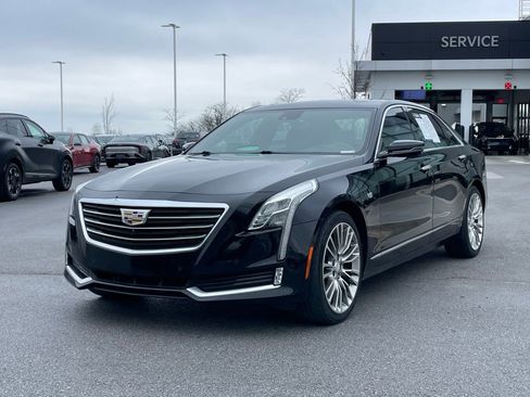 Used 2018 Cadillac CT6 Luxury w/ Active Chassis Package AWD/4WD image 3