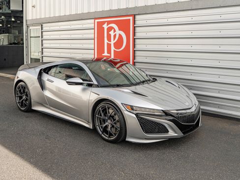Used 2018 Acura NSX AWD/4WD image 35