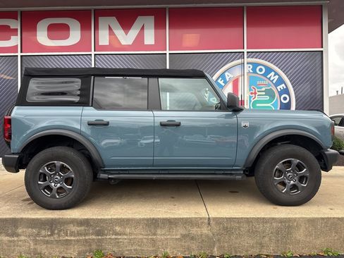 Used 2021 Ford Bronco Big Bend image 2