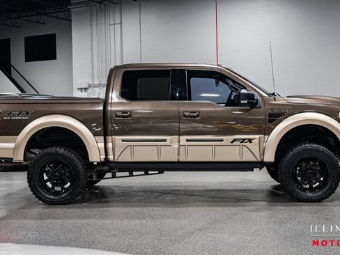 Used 2017 Ford F150 Lariat w/ Equipment Group 502A Luxury image 6