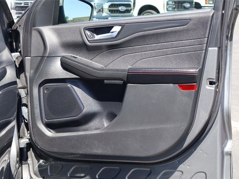 Used 2024 Ford Escape ST-Line w/ Equipment Group 301A image 34