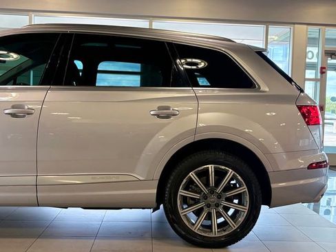 Used 2018 Audi Q7 3.0T Prestige w/ Prestige Package AWD/4WD image 48