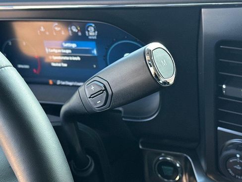 Used 2024 Ford F250 Lariat w/ Lariat Ultimate Package image 24