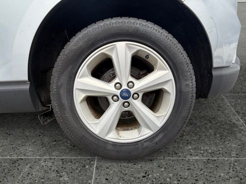 Used 2020 Ford Edge SE AWD/4WD image 14