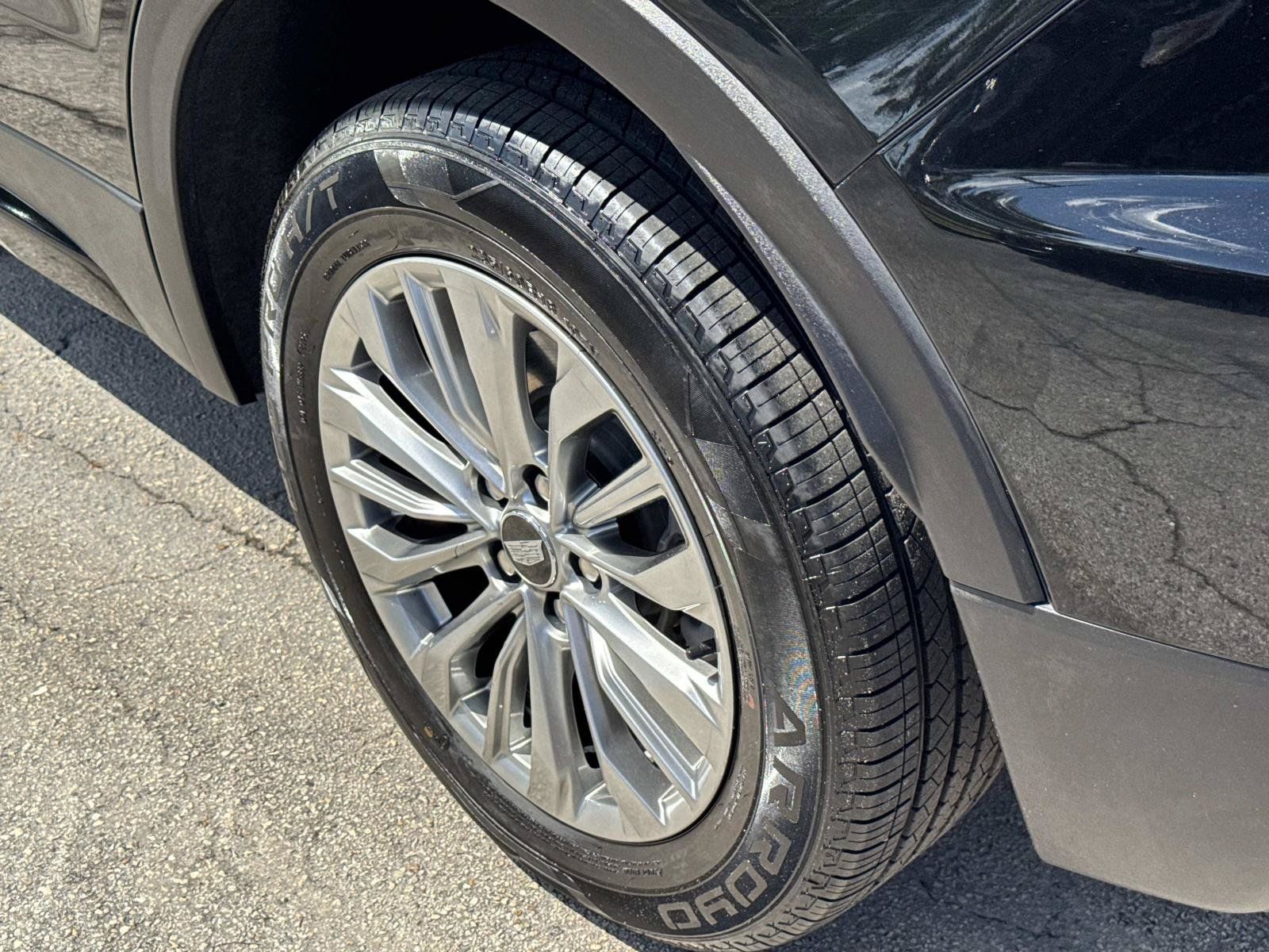 Certified 2025 Cadillac XT4 Premium Luxury FWD image 12