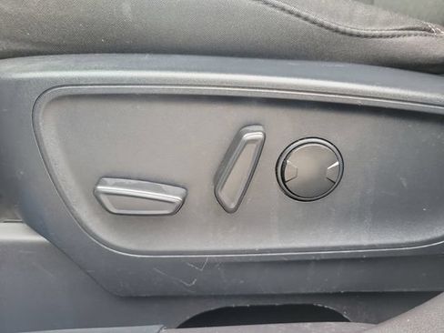 Used 2024 Ford Escape Active FWD image 20