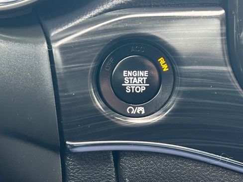 Used 2022 Jeep Grand Cherokee Limited w/ Trailer Tow Group IV image 20