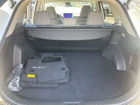 Used 2025 Toyota RAV4 XLE Premium image 17