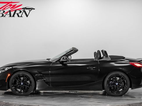 Used 2020 BMW Z4 sDrive30i w/ Premium Package image 2