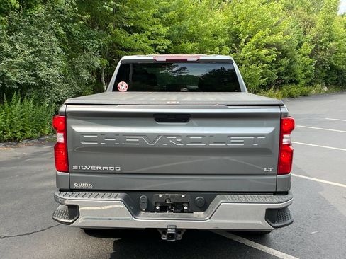 Used 2022 Chevrolet Silverado 1500 LT AWD/4WD image 4