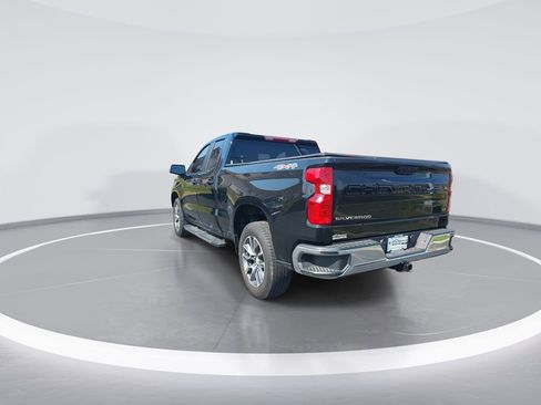 Used 2025 Chevrolet Silverado 1500 LT image 6