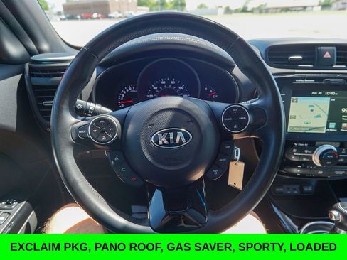 Used 2015 Kia Soul ! w/ Sun & Sound Package FWD image 17