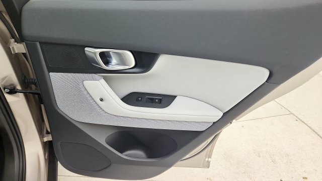 Used 2024 Polestar Polestar 2 AWD/4WD image 40