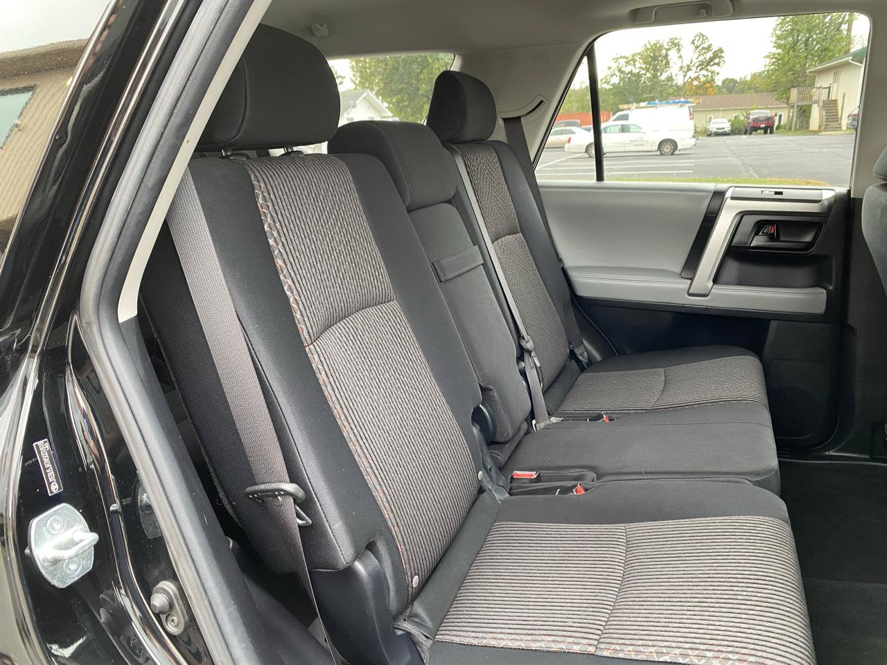 Used 2010 Toyota 4Runner SR5 AWD/4WD image 8