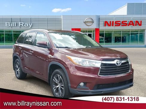 Used 2016 Toyota Highlander XLE AWD/4WD image 1