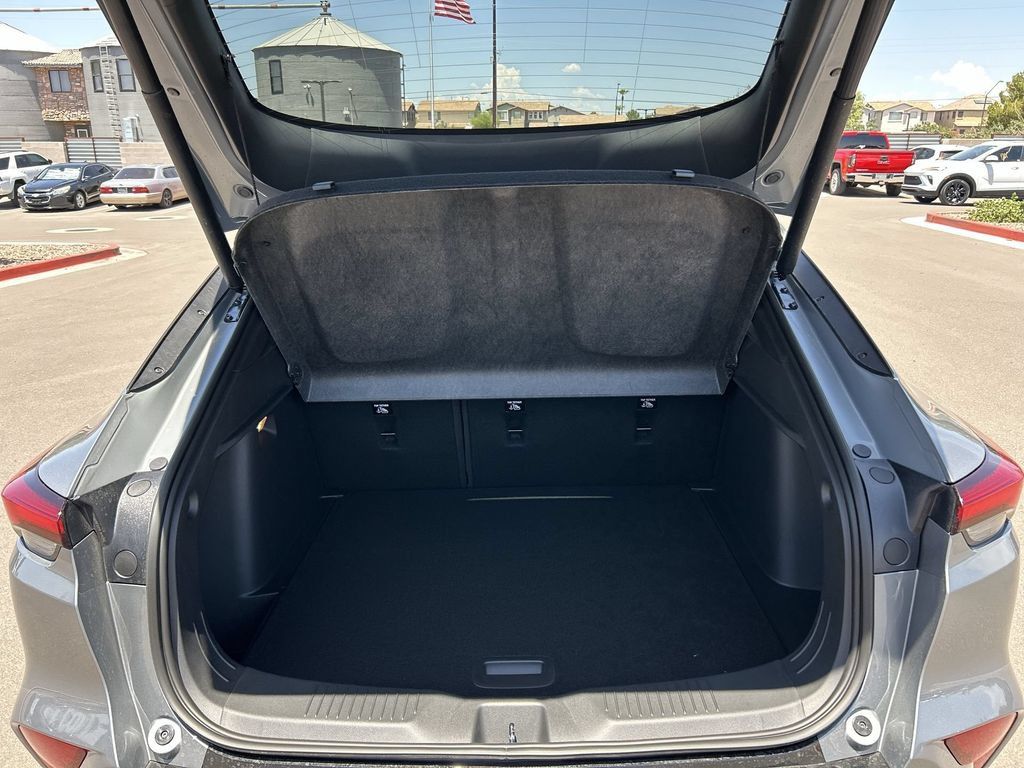 New 2026 Buick Envista Sport Touring w/ Convenience I Package FWD image 27
