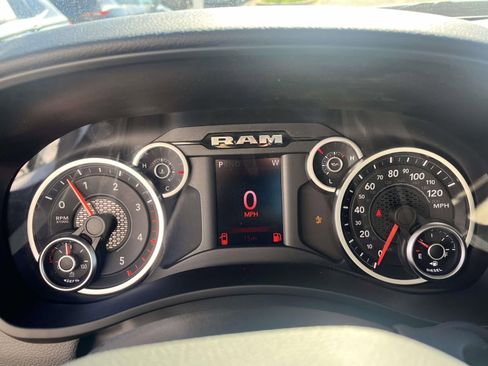 New 2026 RAM 3500 Big Horn AWD/4WD image 27