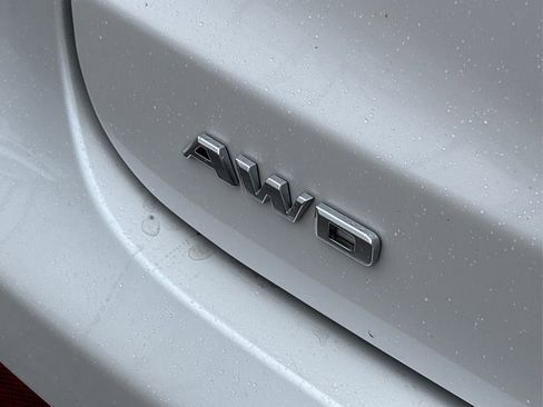 Used 2021 Cadillac XT6 Premium Luxury image 14