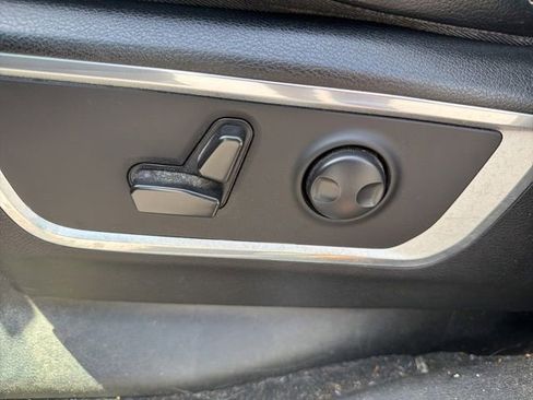 Used 2022 RAM 1500 Laramie RWD image 18